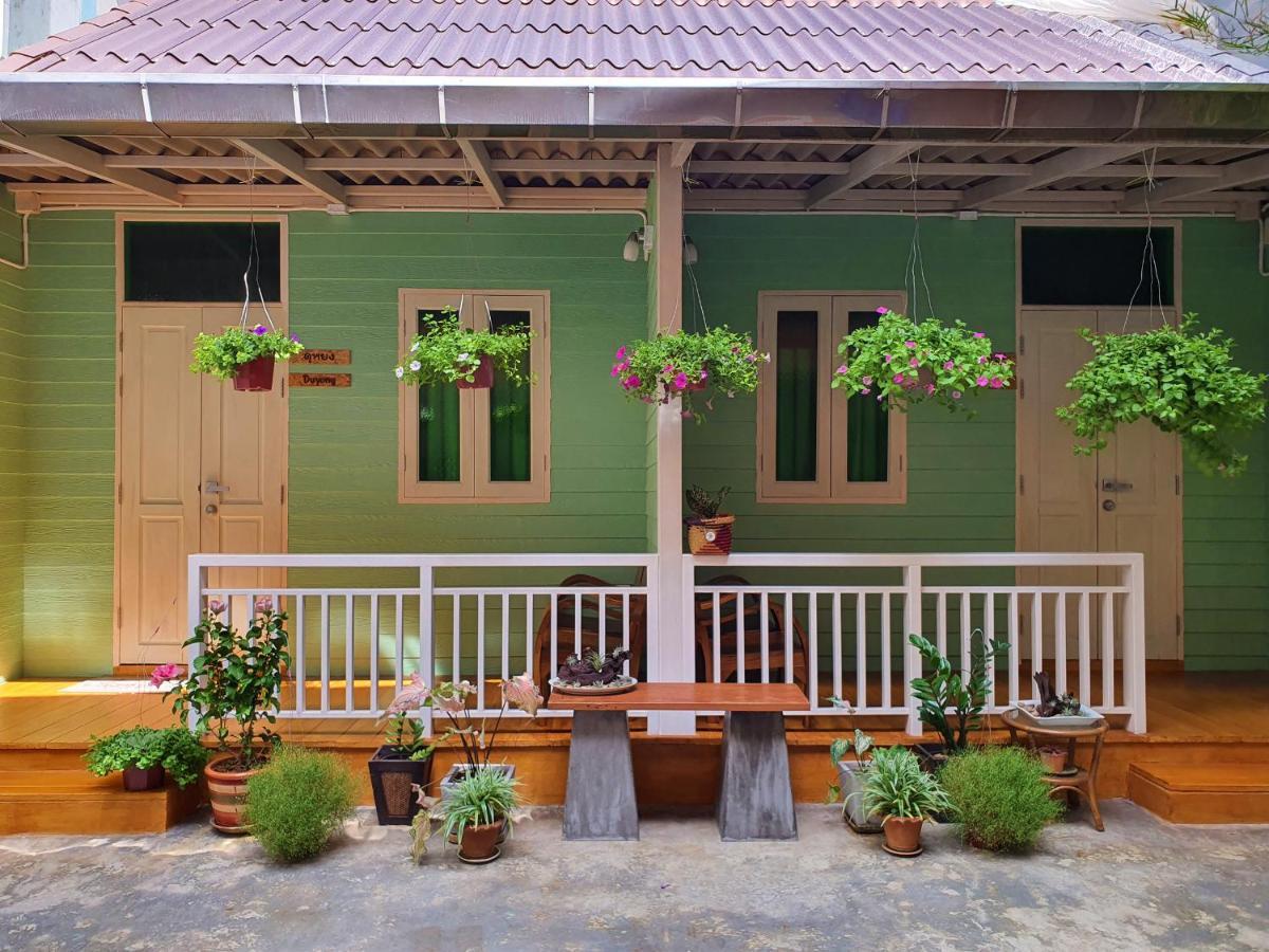 Bansoi 1 & Alley One Cafe Транг Екстериор снимка