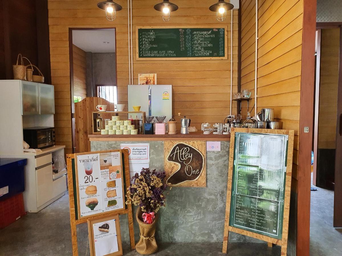 Bansoi 1 & Alley One Cafe Транг Екстериор снимка