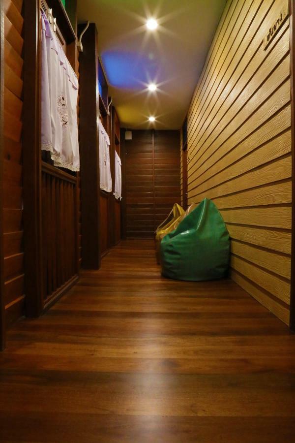 Bansoi 1 & Alley One Cafe Транг Екстериор снимка
